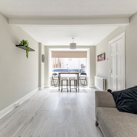 Snug Central Belfast Home, 2 Minutes From Ormeau Park! Kültér fotó