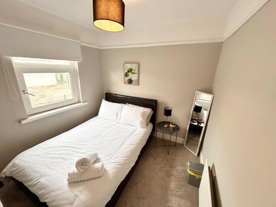 Snug Central Belfast Home, 2 Minutes From Ormeau Park! Kültér fotó